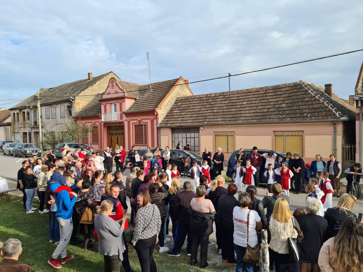 Strudlijada Dupljaja folklor