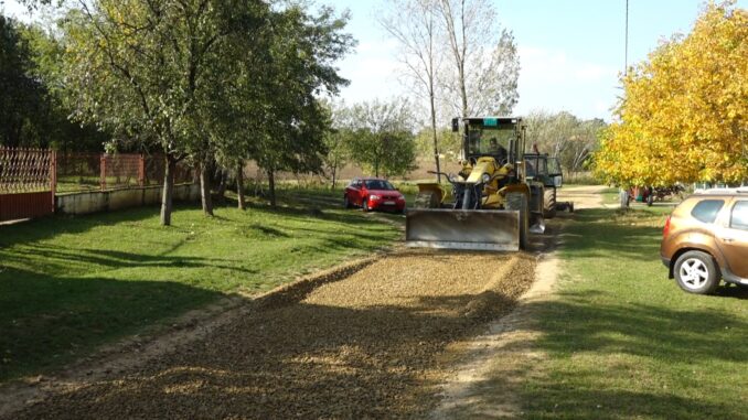 Ravnanje neasfaltiranih ulica